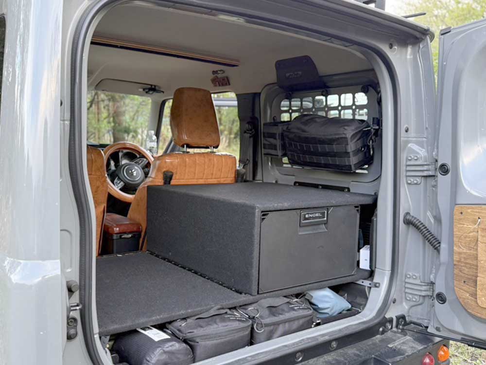 ドロワーキッチン
					オーバーランドキッチン
					オーバーランディングキッチン
					Overland Kitchen